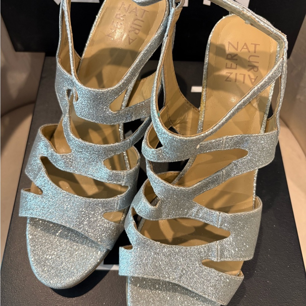 Naturalizer Dianna Silver Strappy Heels 9.5 Wide - Picture 8 of 11